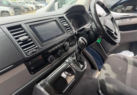 2017 Volkswagen T6 TDI340 Comfortline