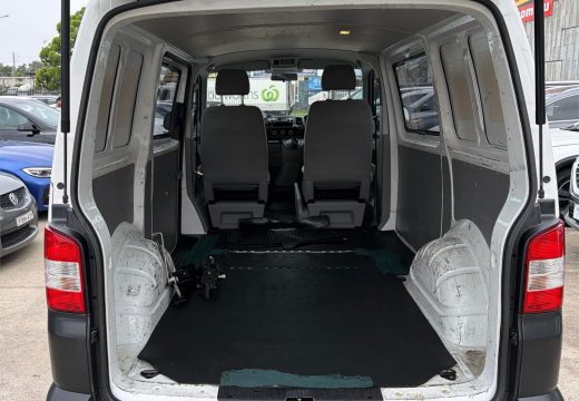 2014 Volkswagen Transporter T5 TDI340 SWB