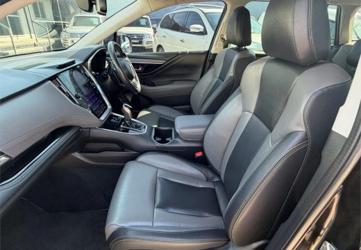 2021 Subaru Outback B7