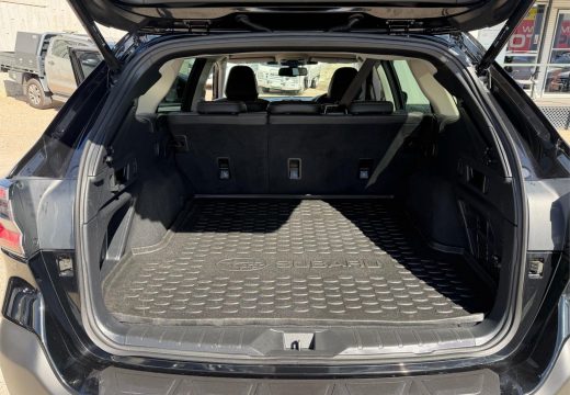 2021 Subaru Outback B7