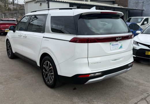 2023 Kia Carnival Si