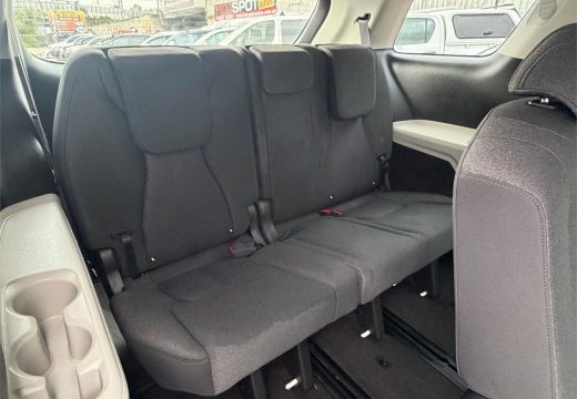 2023 Kia Carnival Si