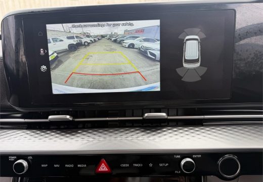 2023 Kia Carnival Si