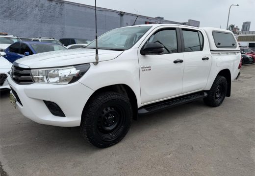 2018 Toyota Hilux SR 4X4