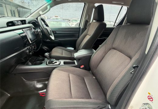 2018 Toyota Hilux SR 4X4