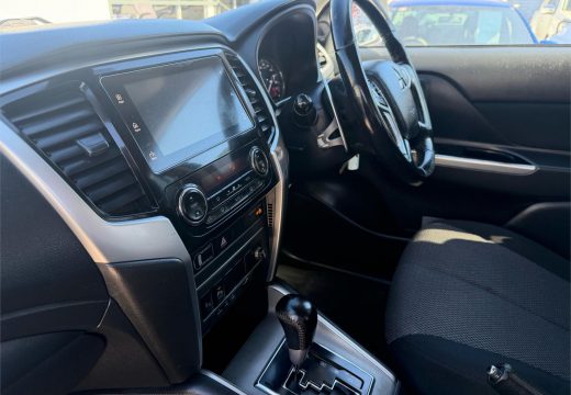 2019 Mitsubishi Triton GLS 4X4