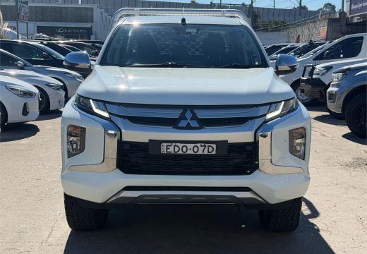 2019 Mitsubishi Triton GLS 4X4