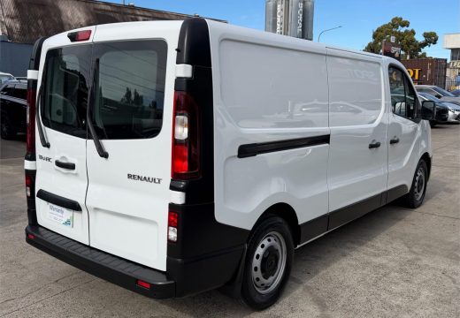 2021 Renault Trafic Premium Low Roof LWB