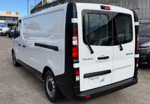 2021 Renault Trafic Premium Low Roof LWB