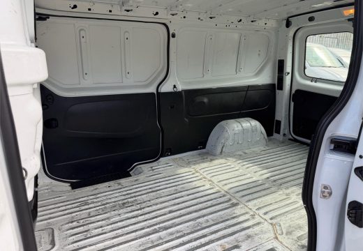2021 Renault Trafic Premium Low Roof LWB