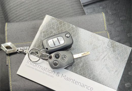 2021 Renault Trafic Premium Low Roof LWB