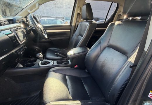2017 Toyota Hilux SR5 4X4