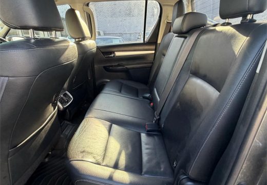 2017 Toyota Hilux SR5 4X4
