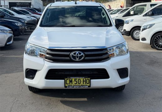 2017 Toyota Hilux SR 4X2