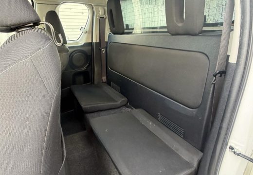 2017 Toyota Hilux SR 4X2