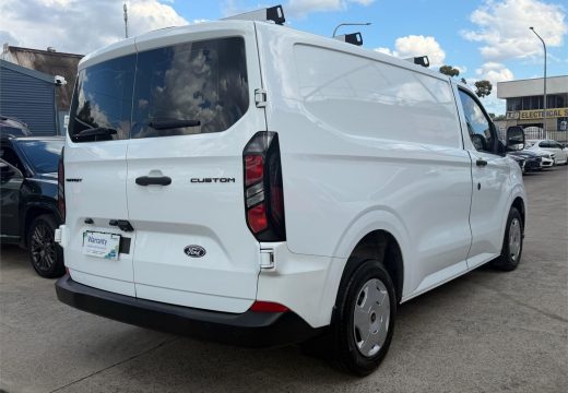 2024 Ford Transit 320S Low Roof SWB