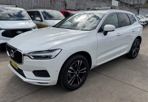 2019 Volvo XC60 T5 Momentum