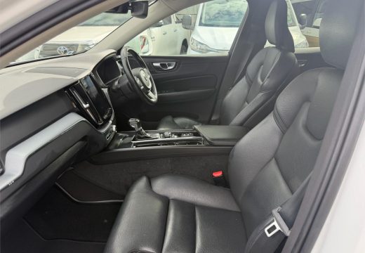 2019 Volvo XC60 T5 Momentum
