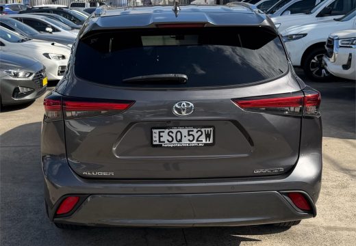2021 Toyota Kluger Grande