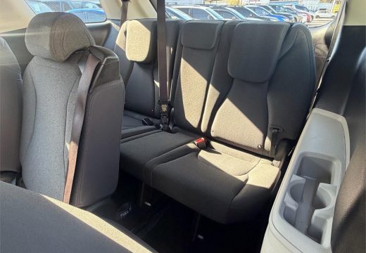 2023 Kia Carnival S