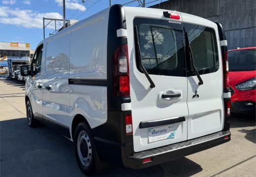 2022 Mitsubishi Express GLX SWB
