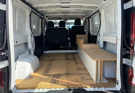 2022 Mitsubishi Express GLX SWB