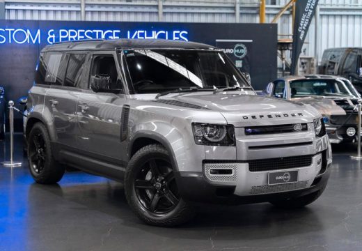 2021 Land Rover Defender 110 P400 SE L663