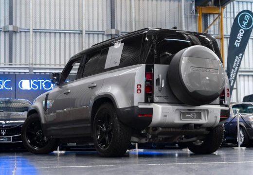 2021 Land Rover Defender 110 P400 SE L663